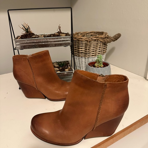 Kork-Ease Wedge Bootie, Brown - Picture 7 of 12